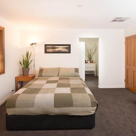 A Suite Spot In The Hills Mount Barker Exterior photo